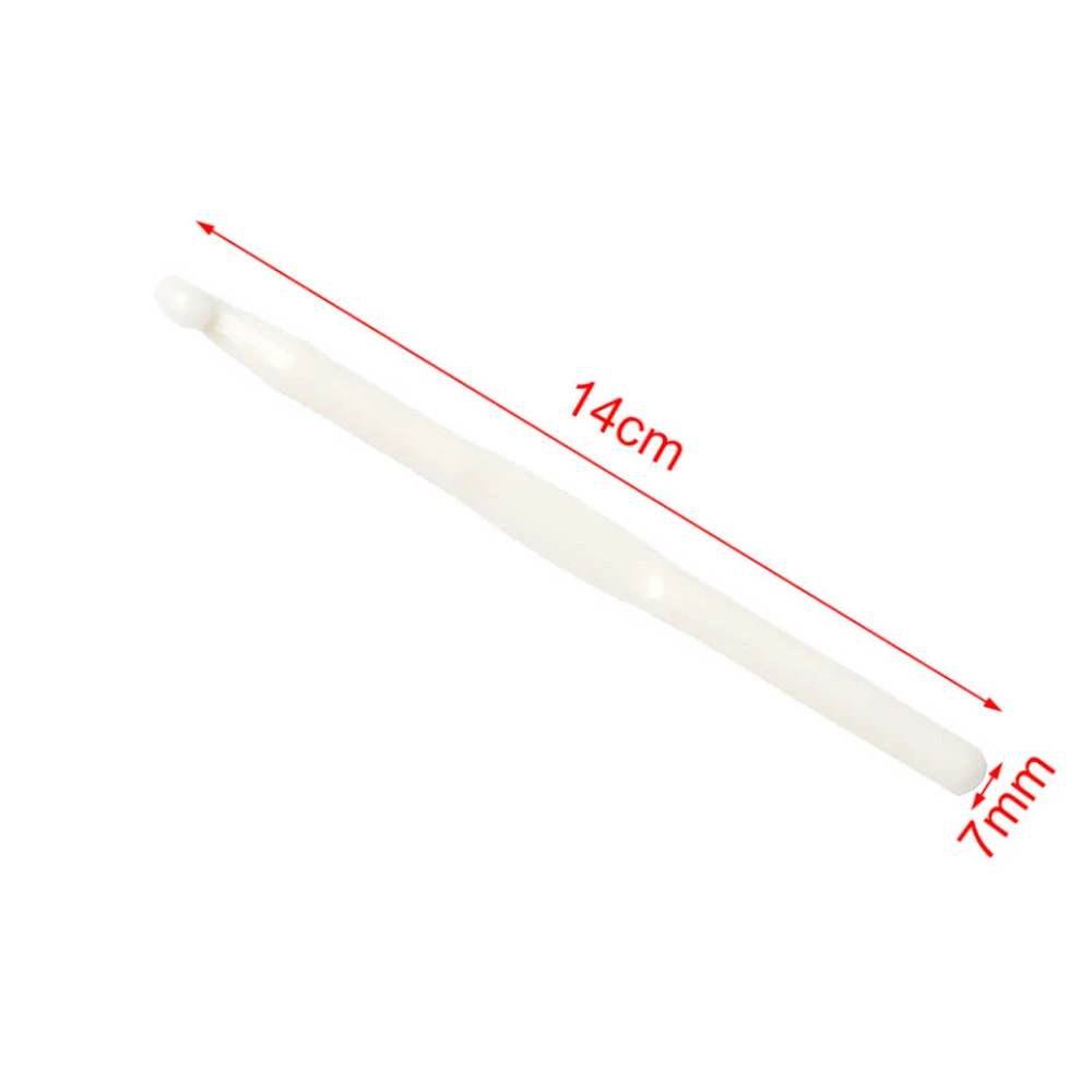 7# műanyag horgolótű, 14 cm – könnyű, praktikus horgolótű